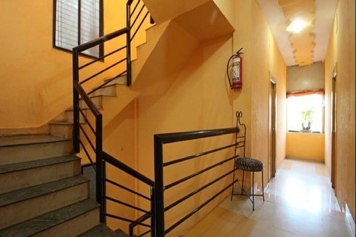 Hotel Preetam Aurangabad Экстерьер фото